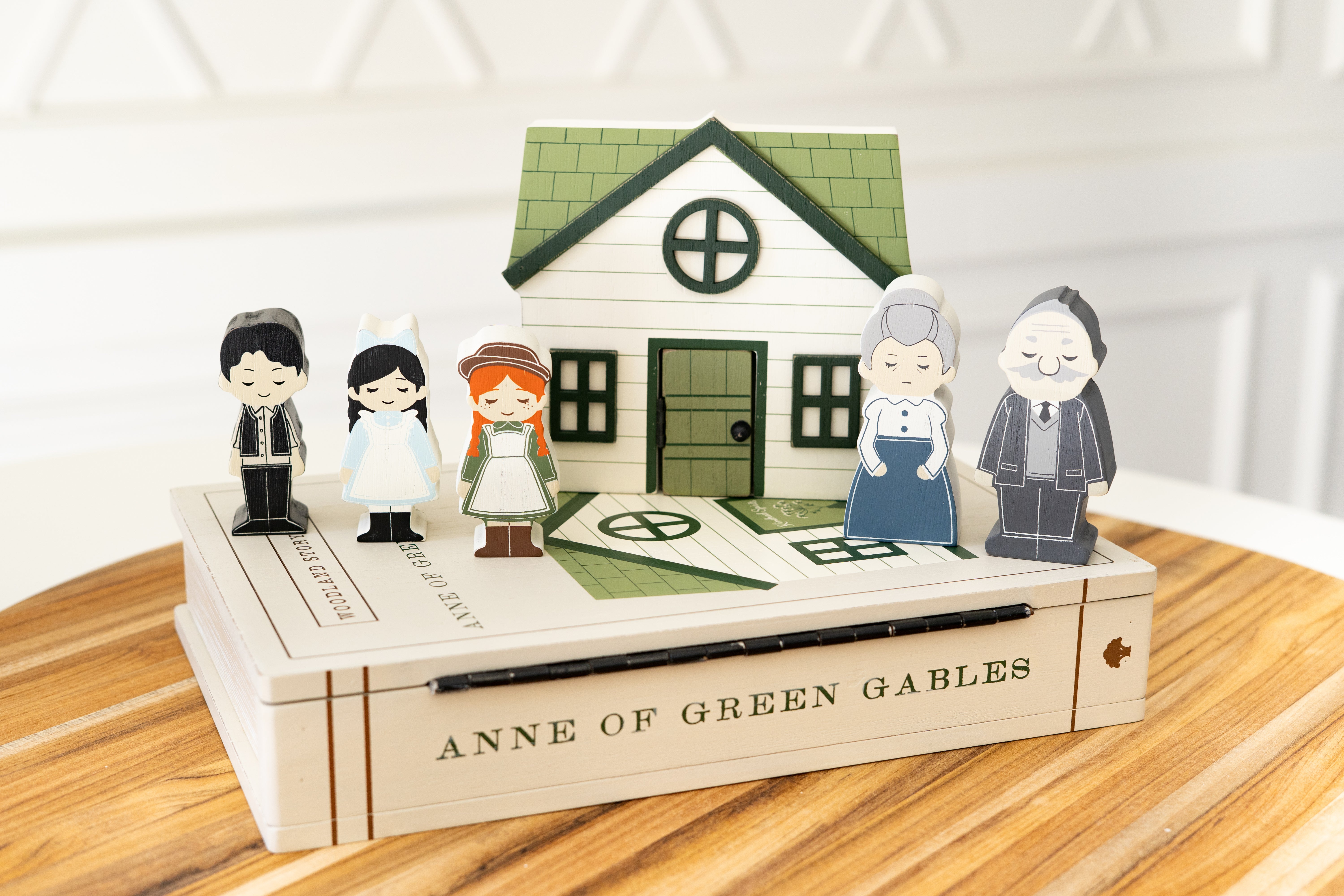 ANNE OF GREEN GABLES Woodland Storybook Gift Set s/7